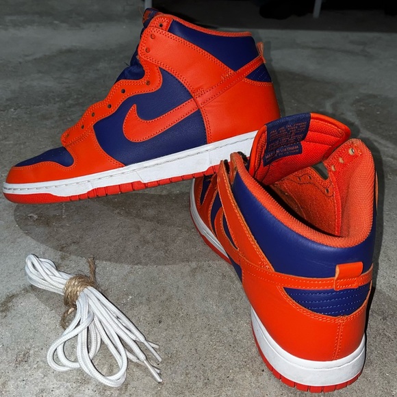 Nike Dunk High (knicks) - Picture 3 of 3